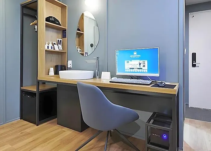 Just Sleep Dasan New Town Hotel 3*